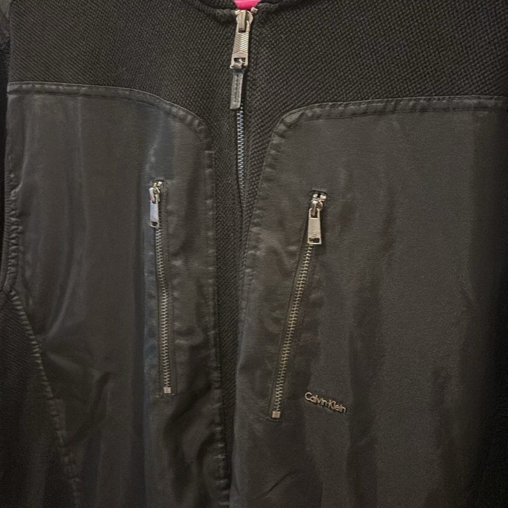 Calvin Klein hooded nylon jacket - Picture 2 of 4